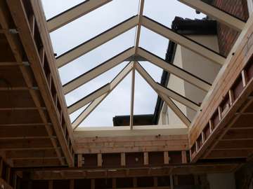 Lancashire Kitchen : Internal View of our new ATS Roof lantern showing our new slimline 40mm Spar and Ridge profle . Aluminium skylights Liverpool take off